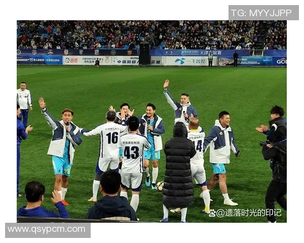 足球明星转会之际的华丽变身与场上风采大揭秘